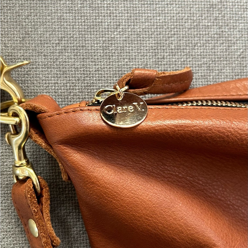 Clare V. Moyen Messenger - Tan - Picture 2 of 8